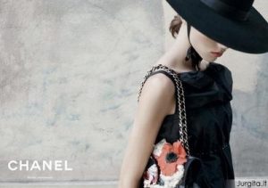 Elegantiškas ir aistringas Chanel pavasaris